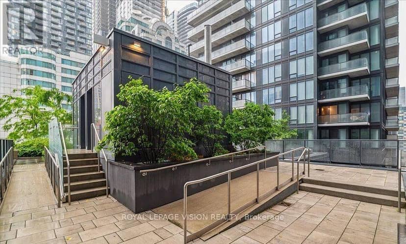 4307 - 115 Blue Jays Way Street — photo 10 of 21