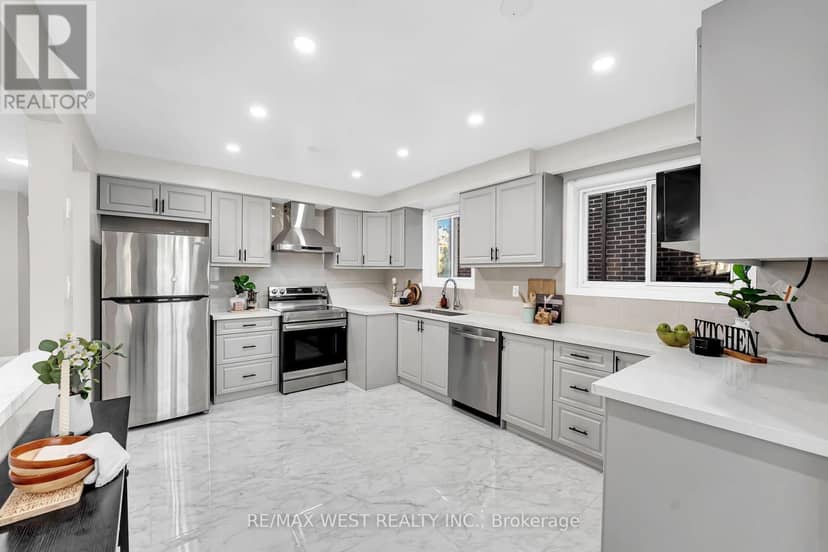 67 Burncrest Drive, Toronto, photo 8