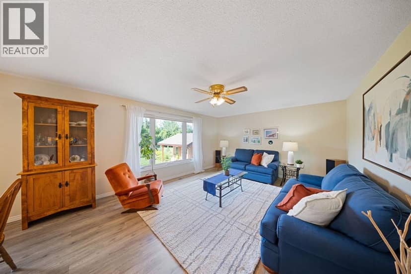 3534 Clarence Street — photo 25 of 40