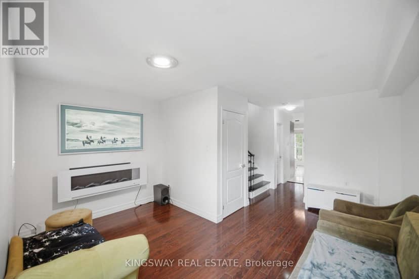 181 - 601 Shoreline Drive — photo 14 of 40