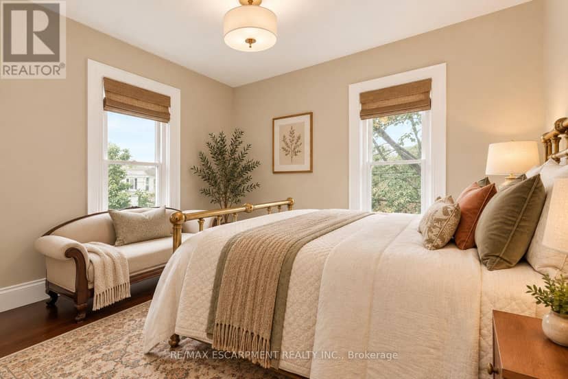 4245 William Street — photo 25 of 40