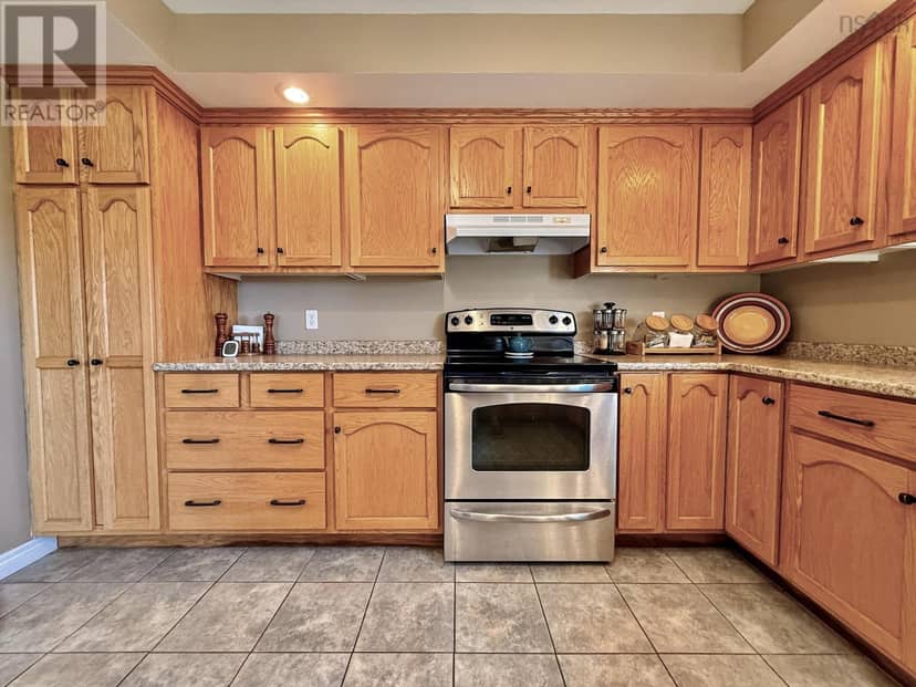 176 Armada Drive — photo 16 of 35