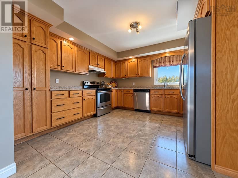176 Armada Drive — photo 15 of 35
