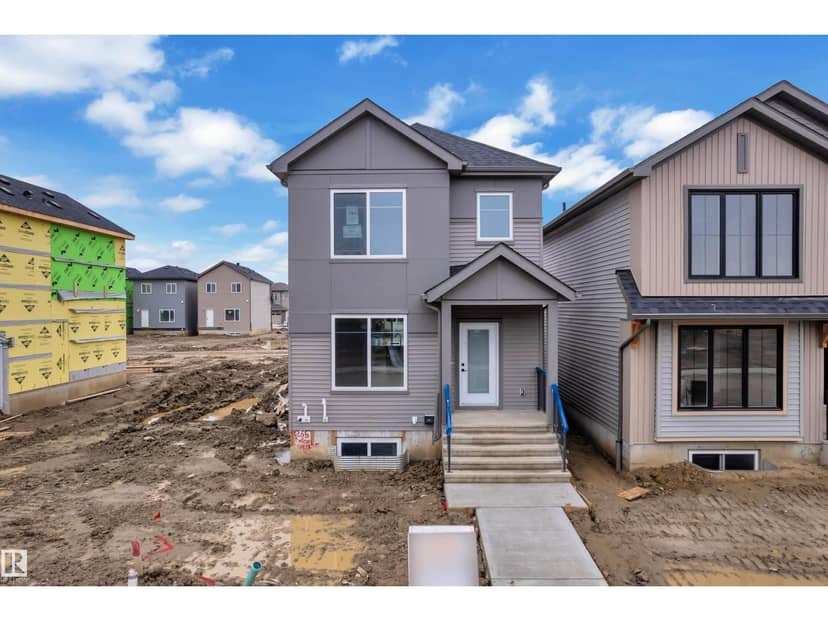 265 Falcon CR, Leduc