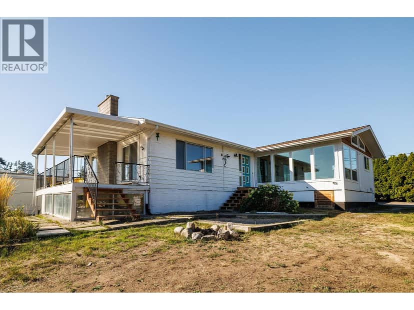 2575 Robinson Road, Lake Country