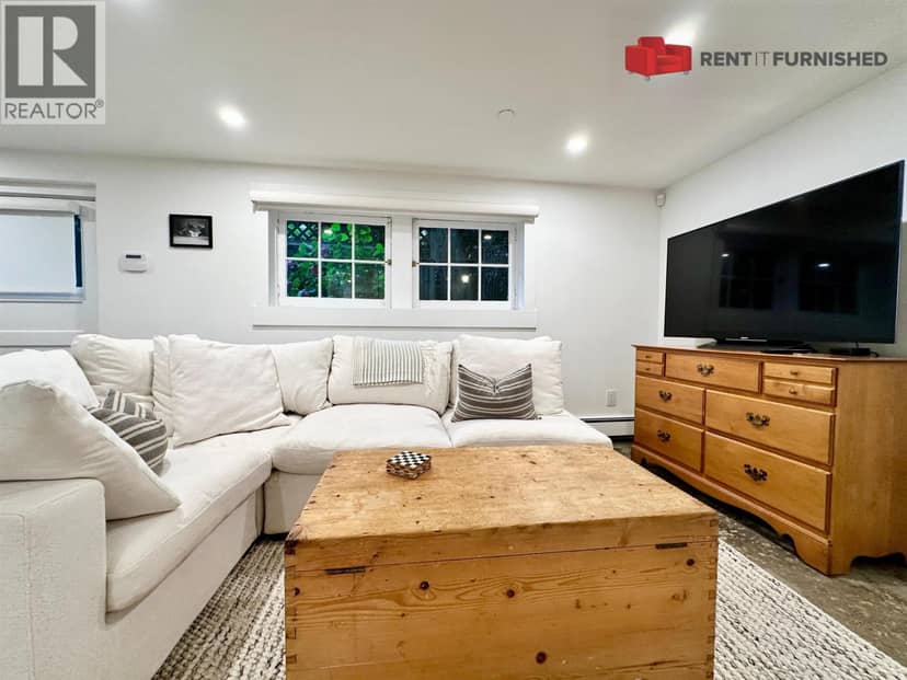 2036 W 15TH AVENUE, Vancouver, photo 2