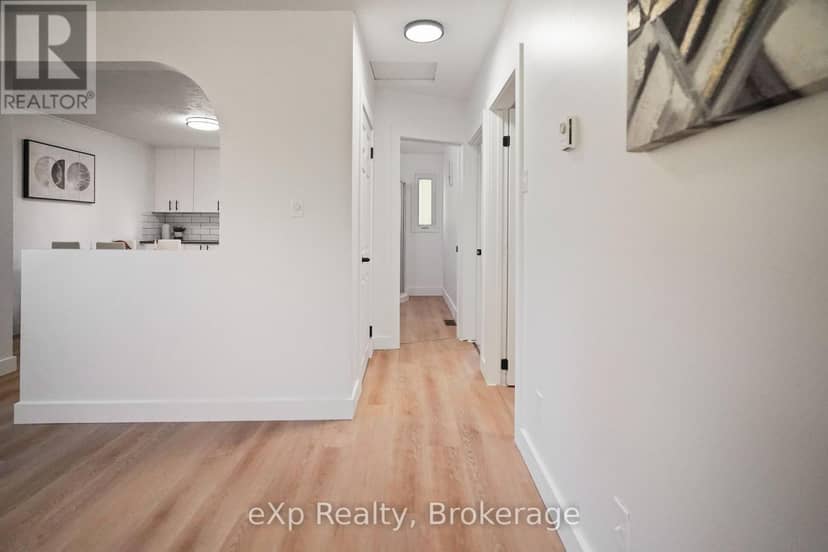 5700 17 Highway — photo 21 of 40