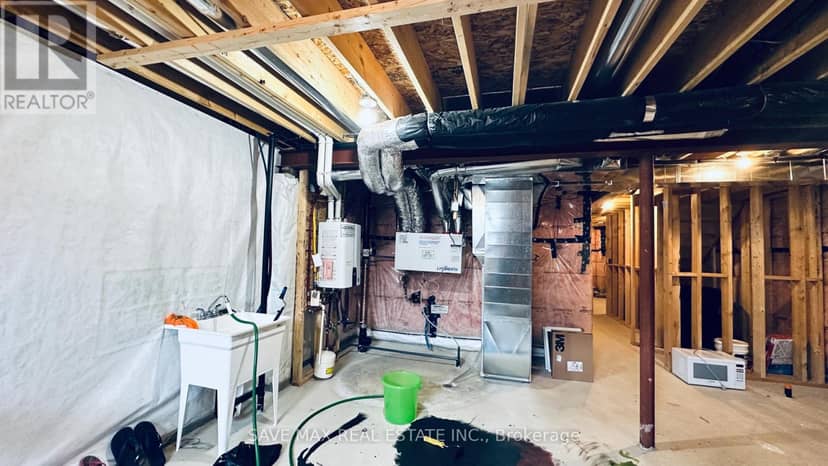 89 Acacia Road — photo 32 of 40