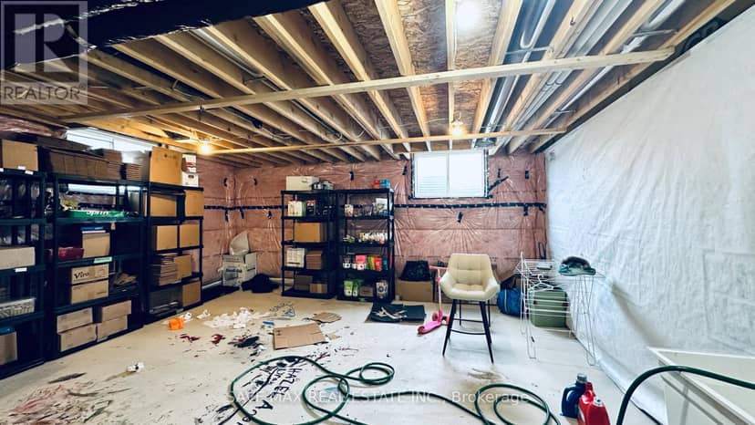 89 Acacia Road — photo 35 of 40