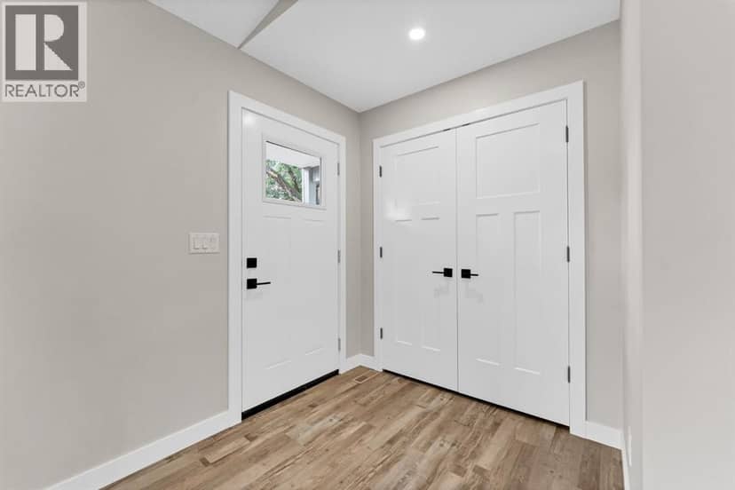 452 Cambridge Street SE, Medicine Hat, photo 5