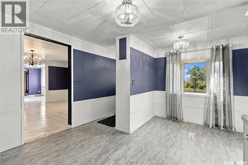 308 2nd AVENUE S — photo 7 of 34