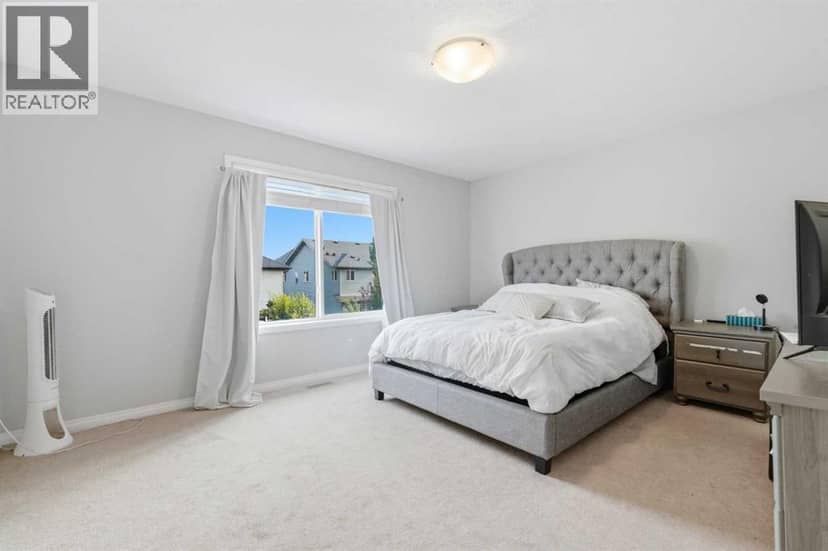 38 Silverado Skies Crescent SW — photo 18 of 40