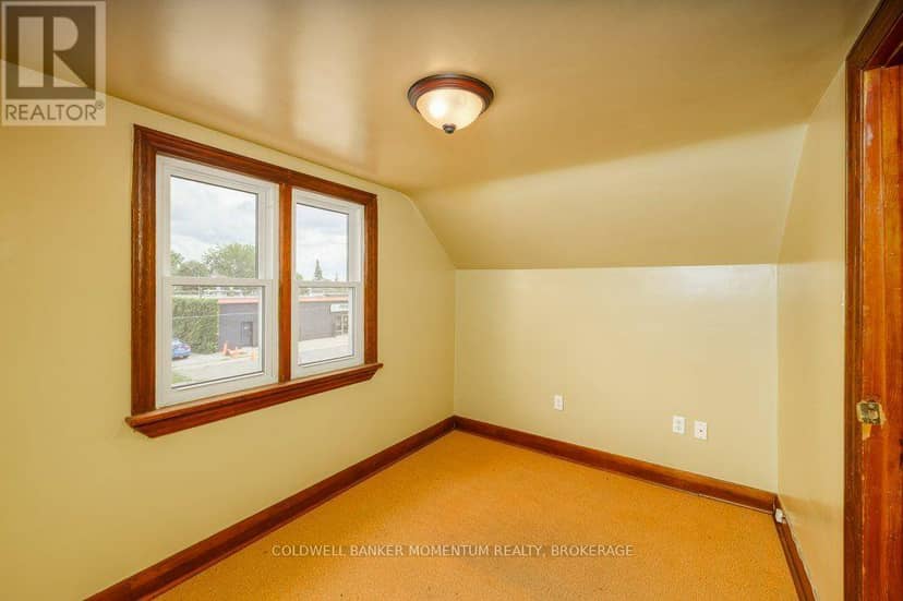 18 Pietz Avenue — photo 15 of 36