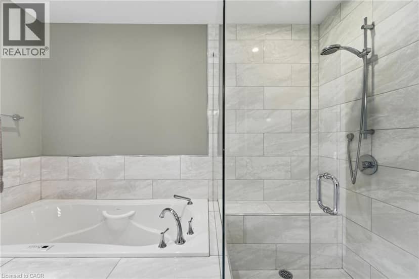 15 SHEPHARD Place — photo 23 of 40