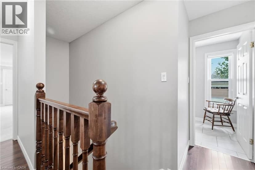 15 SHEPHARD Place — photo 27 of 40