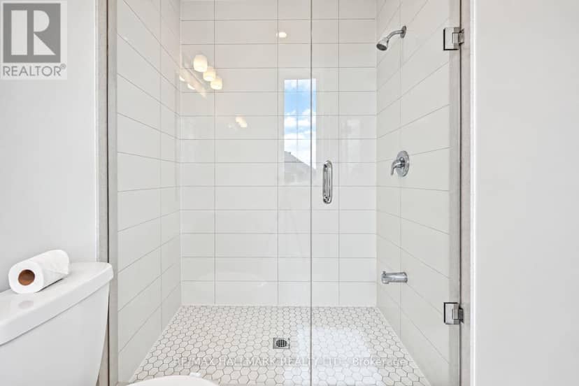 51 Gretzky Avenue — photo 25 of 40