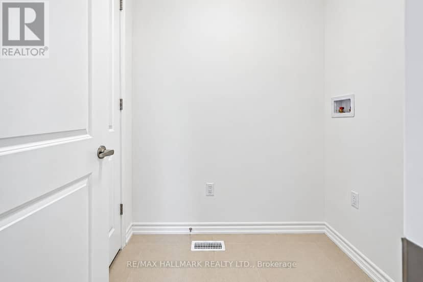 51 Gretzky Avenue — photo 33 of 40