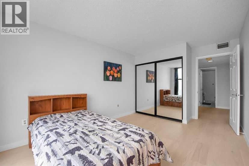 1502, 1100 8 Avenue SW — photo 22 of 37