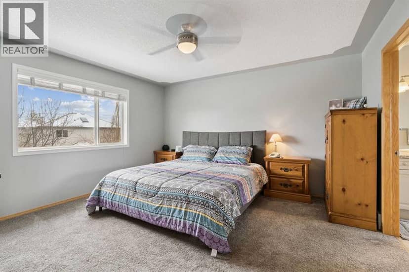 115 Cove Crescent — photo 18 of 28