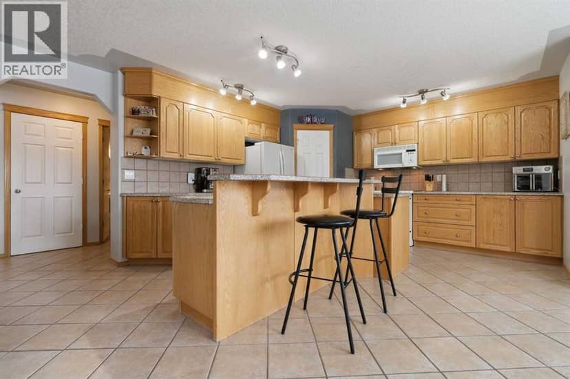 115 Cove Crescent, Chestermere, photo 7