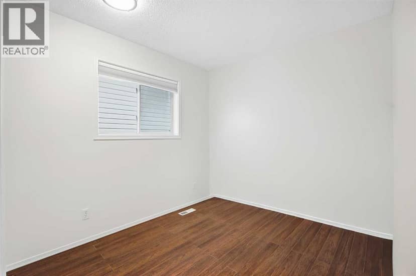 132 San Diego Green NE — photo 19 of 40