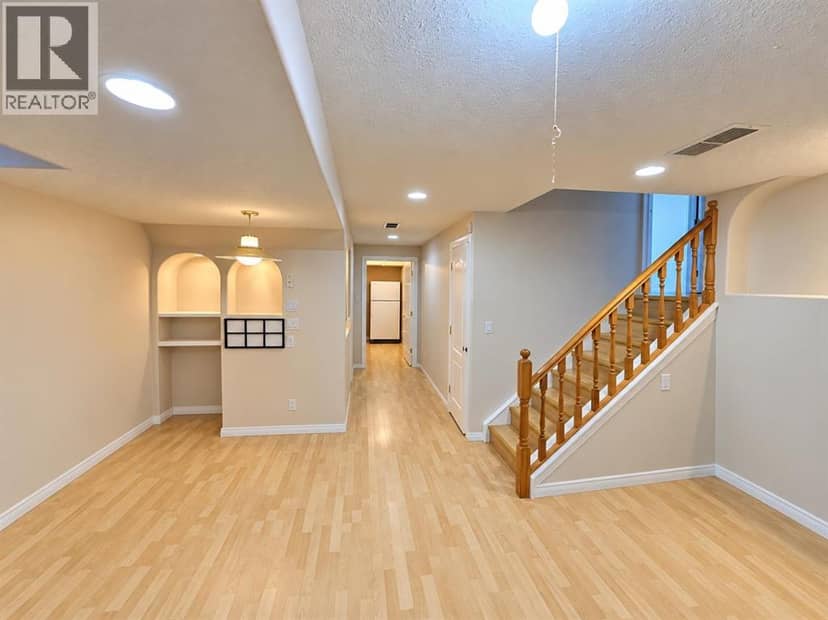 132 San Diego Green NE — photo 33 of 40