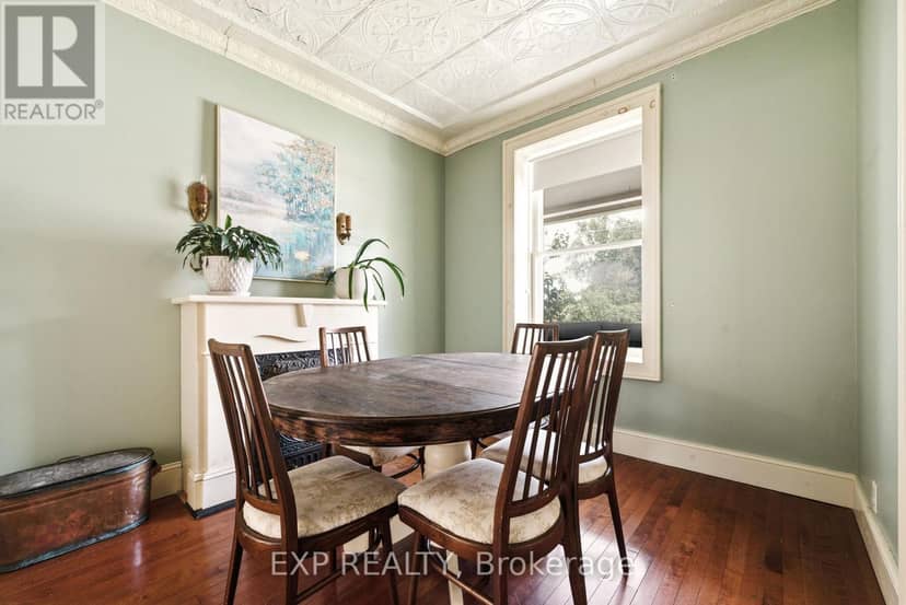 6 Crawford Street — photo 9 of 38