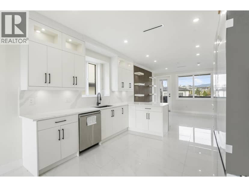 5685 LAUREL STREET, Burnaby, photo 8