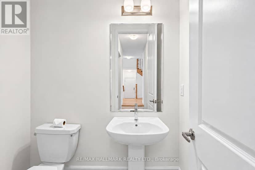 82 Gretzky Avenue — photo 23 of 40