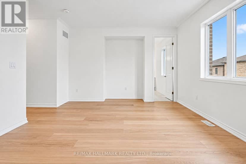 82 Gretzky Avenue — photo 26 of 40
