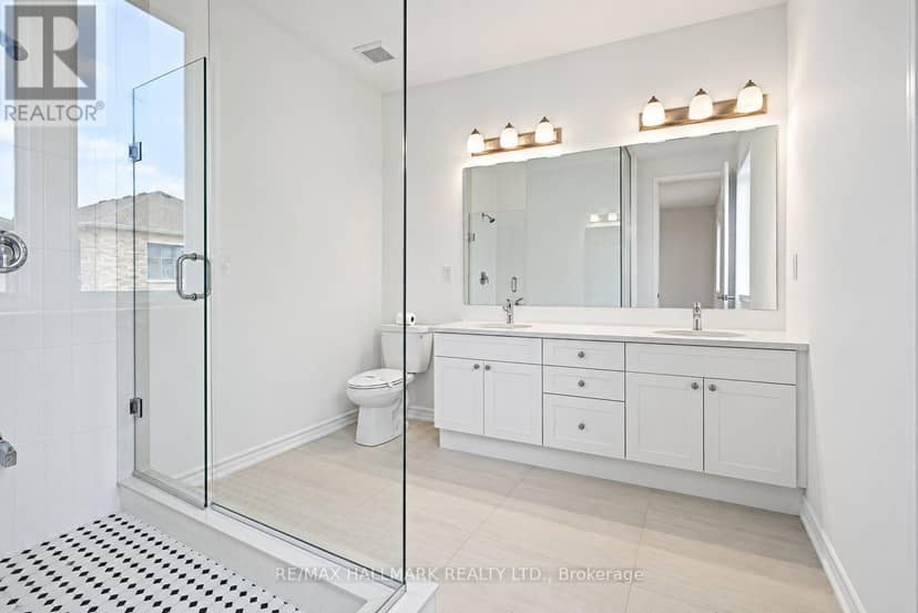82 Gretzky Avenue — photo 32 of 40
