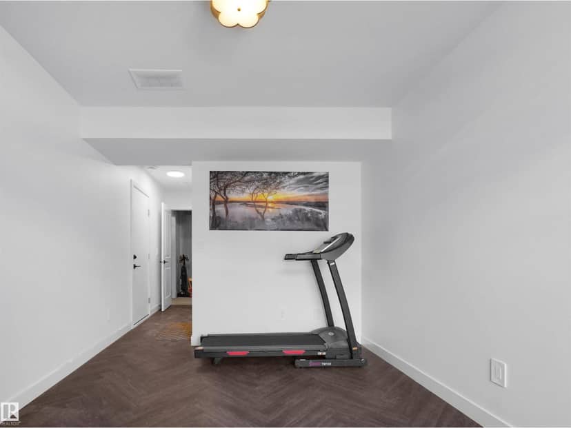 7816 Koruluk Li SW — photo 37 of 40