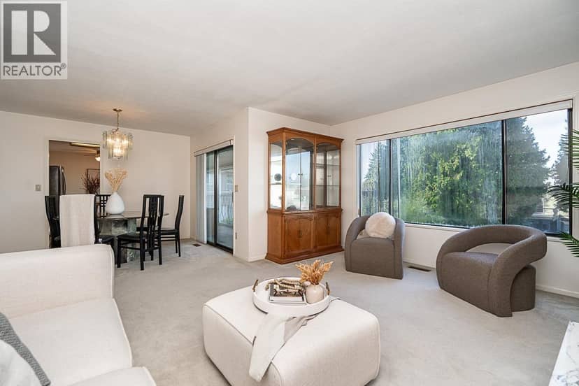 6760 LAKEVIEW AVENUE, Burnaby