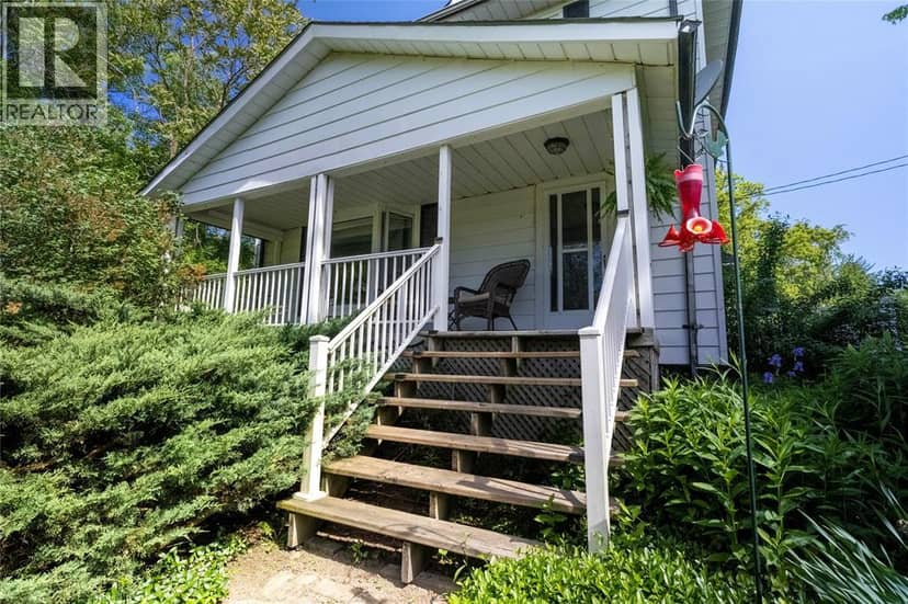 5848 Douglas Line, Lambton Shores, photo 4