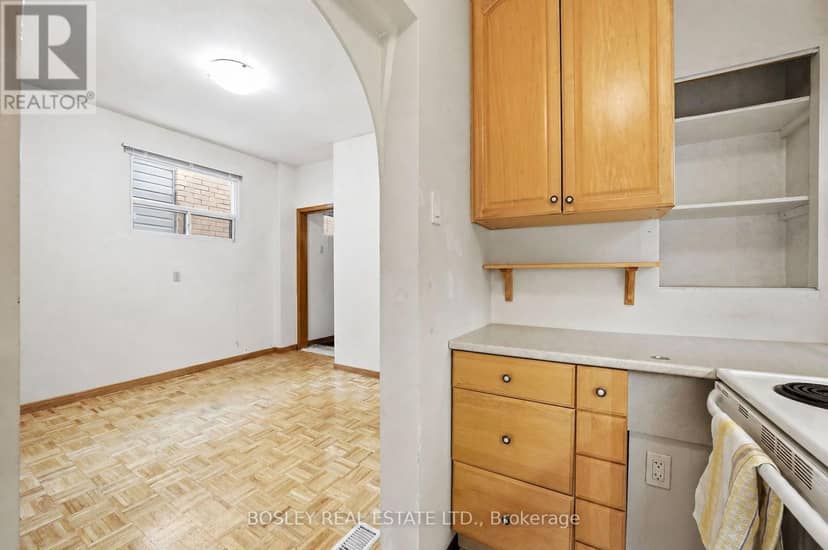 44 Conway Avenue — photo 17 of 40
