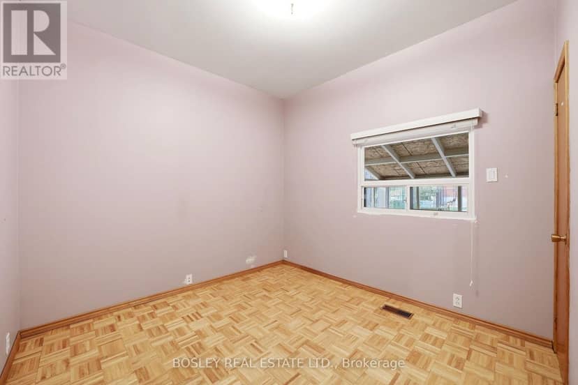 44 Conway Avenue — photo 18 of 40