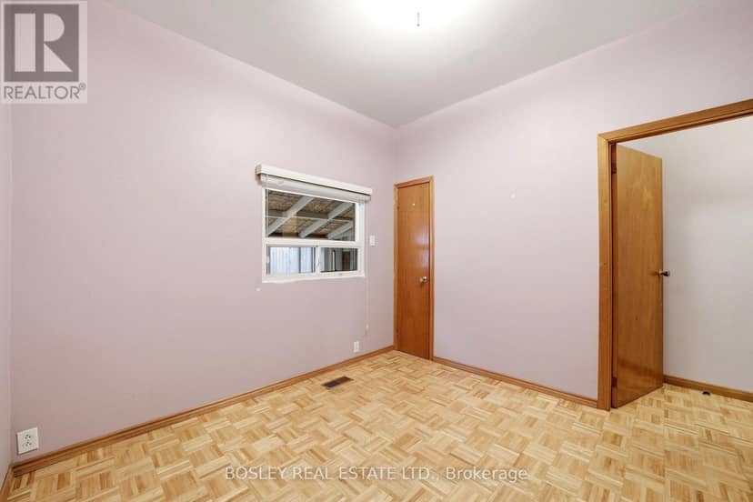 44 Conway Avenue — photo 19 of 40