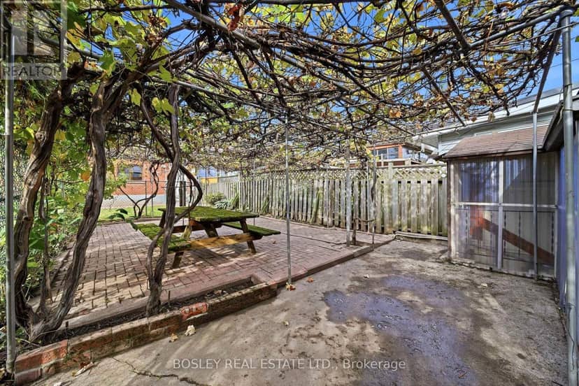 44 Conway Avenue — photo 40 of 40