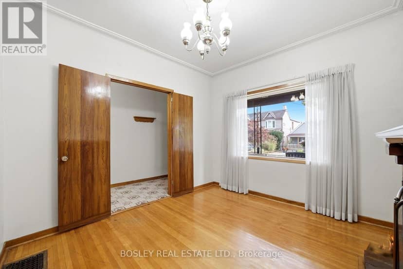 44 Conway Avenue, Toronto, photo 8
