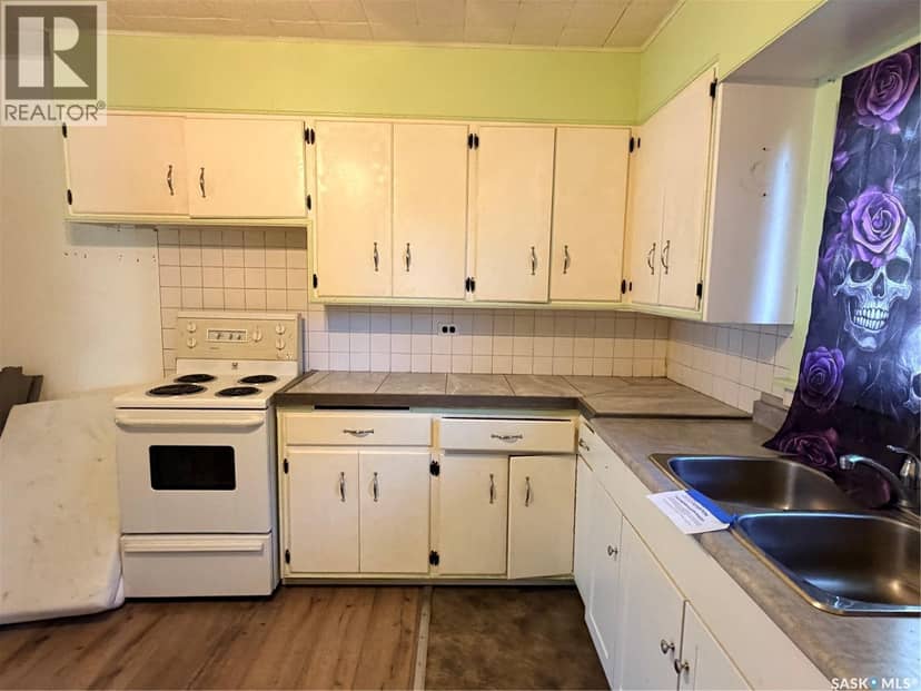 438 3rd STREET — photo 11 of 40