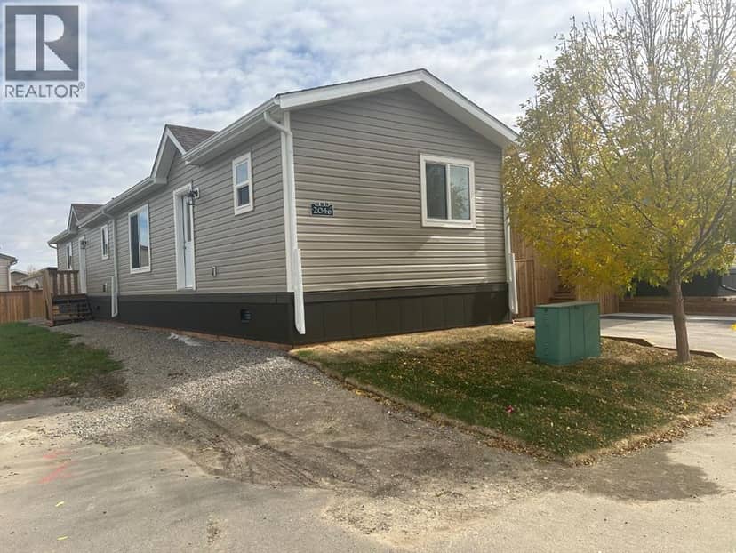 2046 Sunflower Crescent, Coaldale