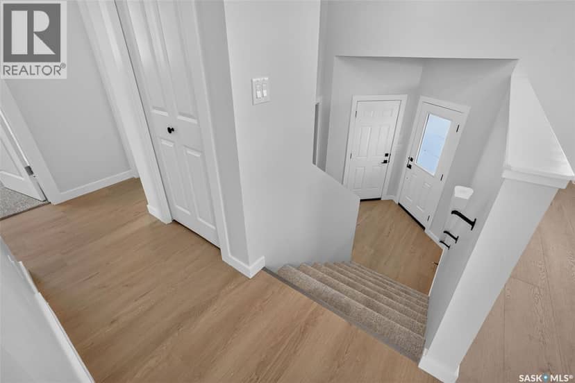 4 Aspen PLACE — photo 2 of 40