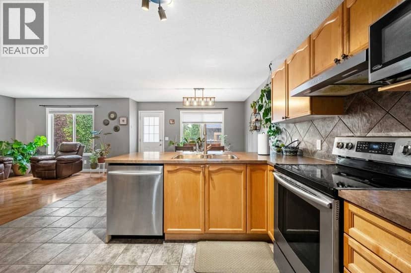 163 West Lakeview Passage — photo 12 of 40