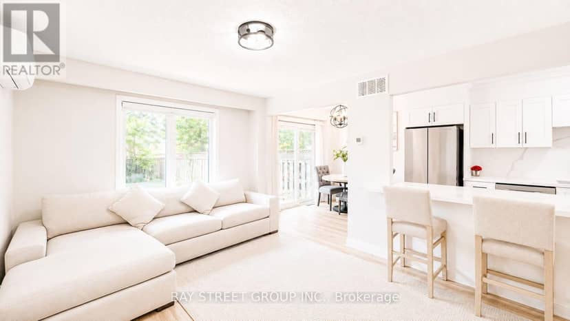 245 Browning Trail, Barrie, photo 7