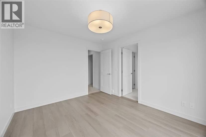 112 Greenwich Drive NW — photo 39 of 40