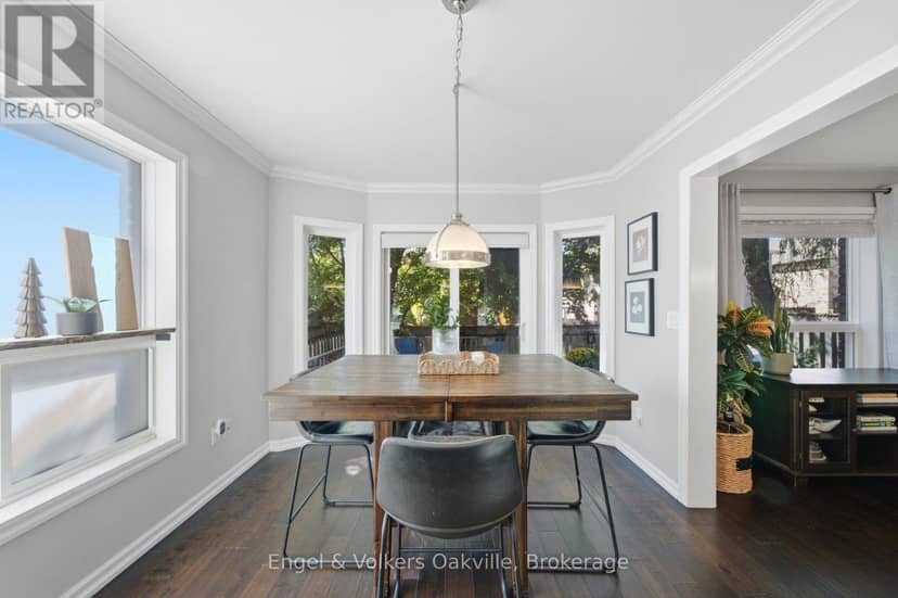 44 Keewaydin Street — photo 14 of 40