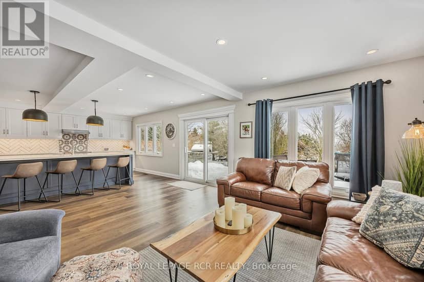 18 Peter Street — photo 19 of 40