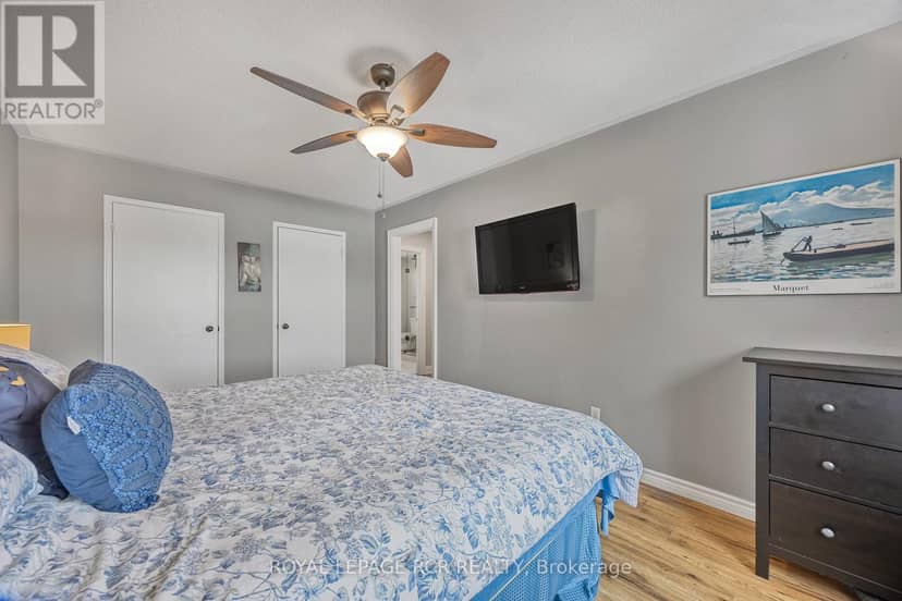 18 Peter Street — photo 24 of 40