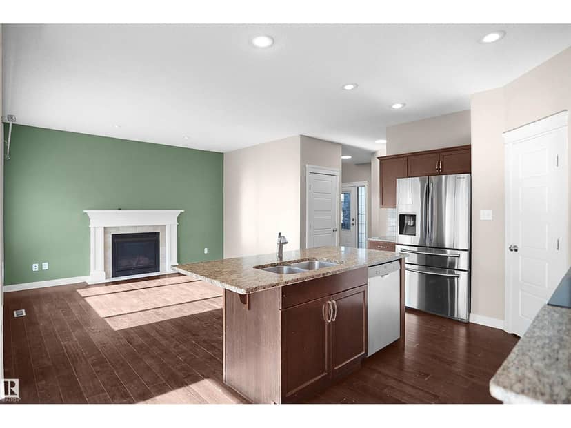 3863 170 AV NW — photo 15 of 40