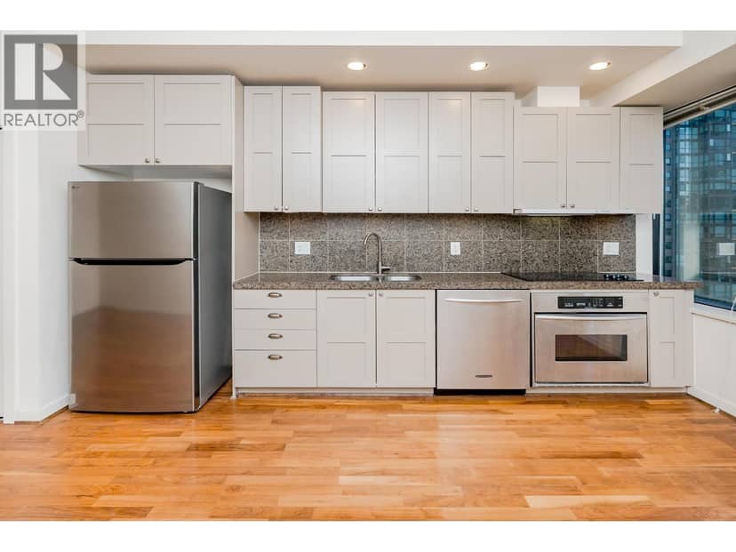 1113 1333 W GEORGIA STREET, Vancouver, photo 3